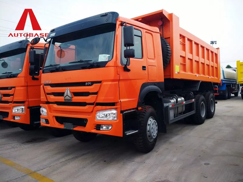Sinotruk howo 6 × 4 truk mbuwang